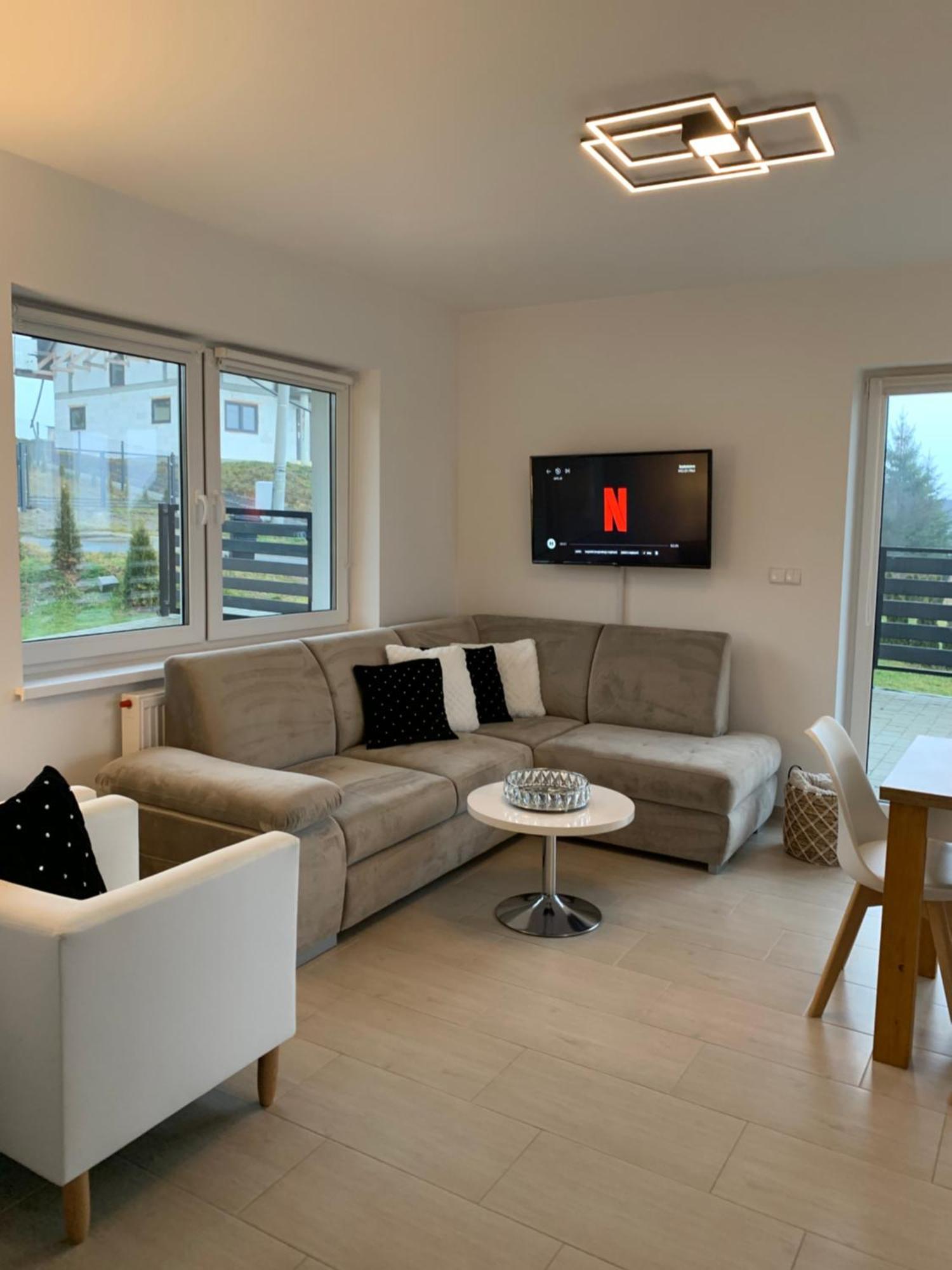 Aura Home Grywald Ngoại thất bức ảnh
